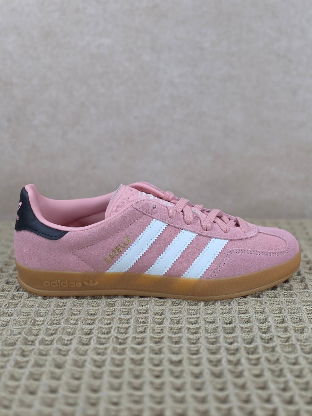 Adidas Gazelle Indoor J JP8763 Youth 7 / Women’s 8 Pink White Gum – Brand New